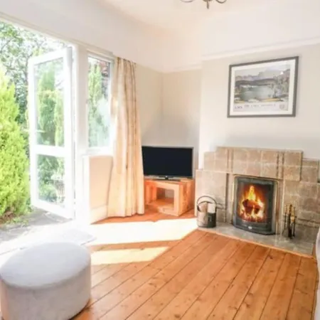 Meadowside, Troutbeck Bridge With Offsite Health Club Windermere
